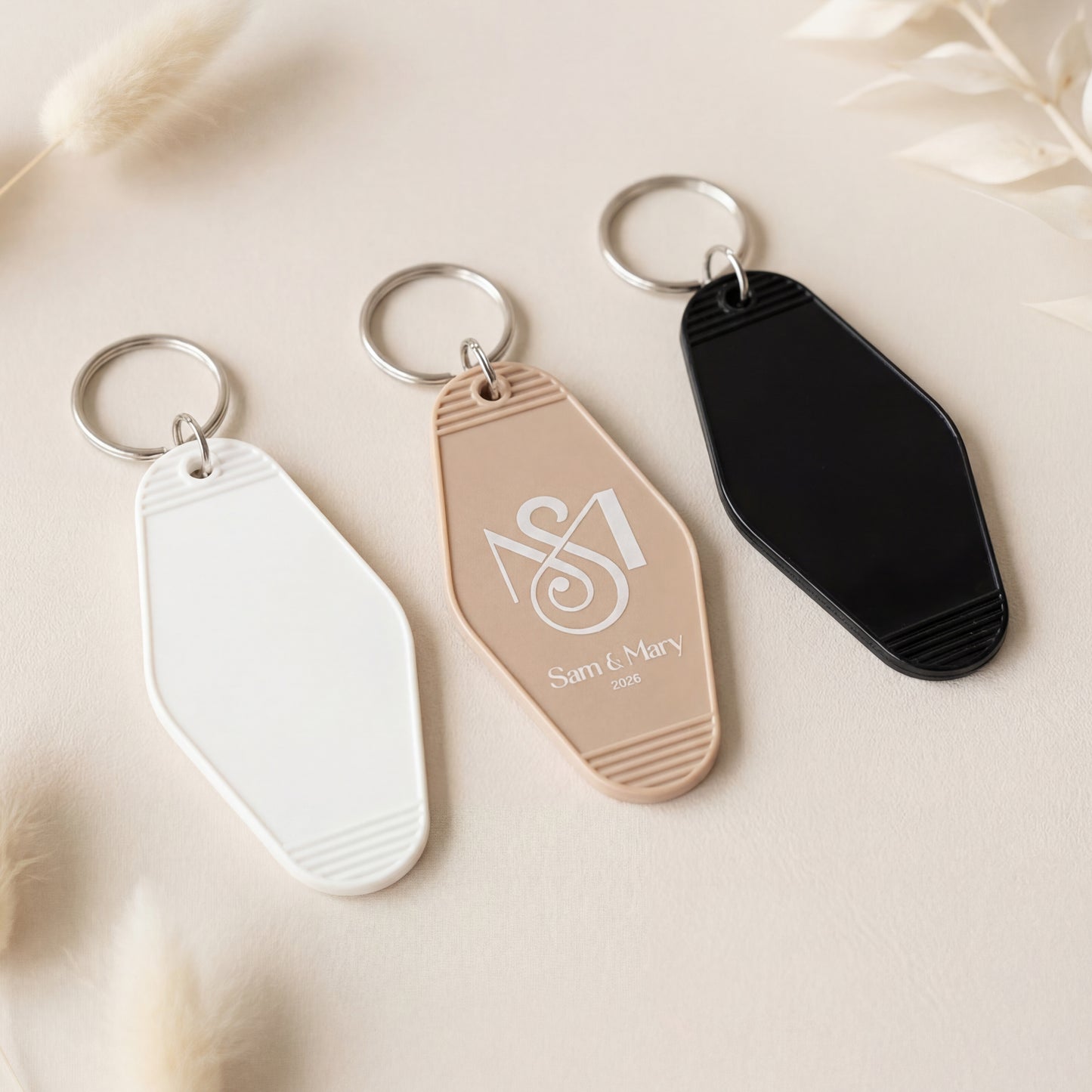 Custom printed motel keychain with logo for bulk gifting and branded merchandise